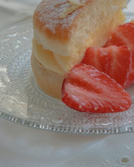 cake in florence free tour