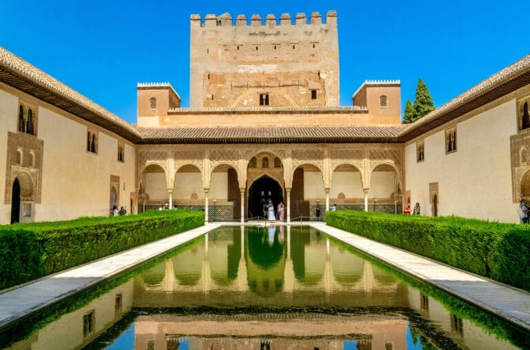 Granada Free Tour