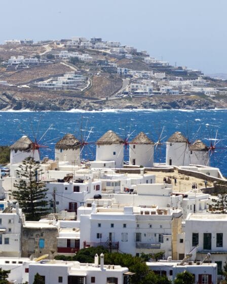 Myconos Free Tour
