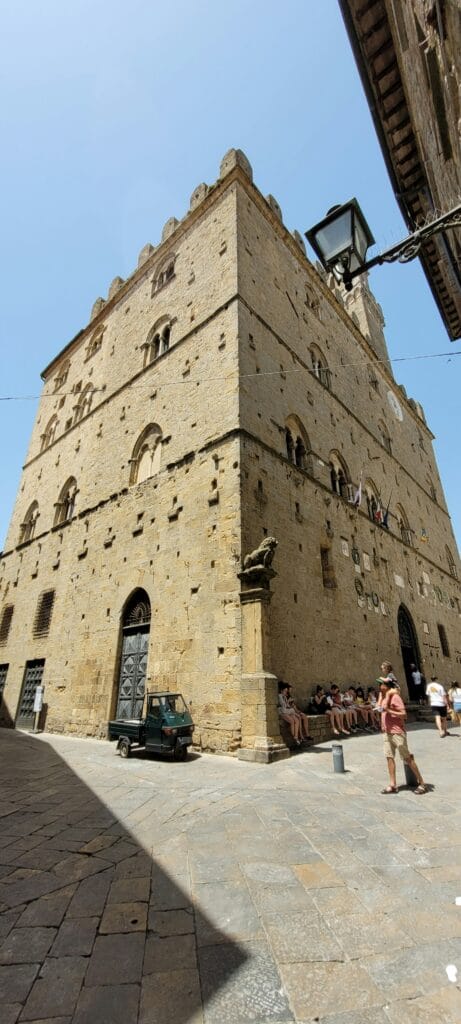 Volterra Free Tour
