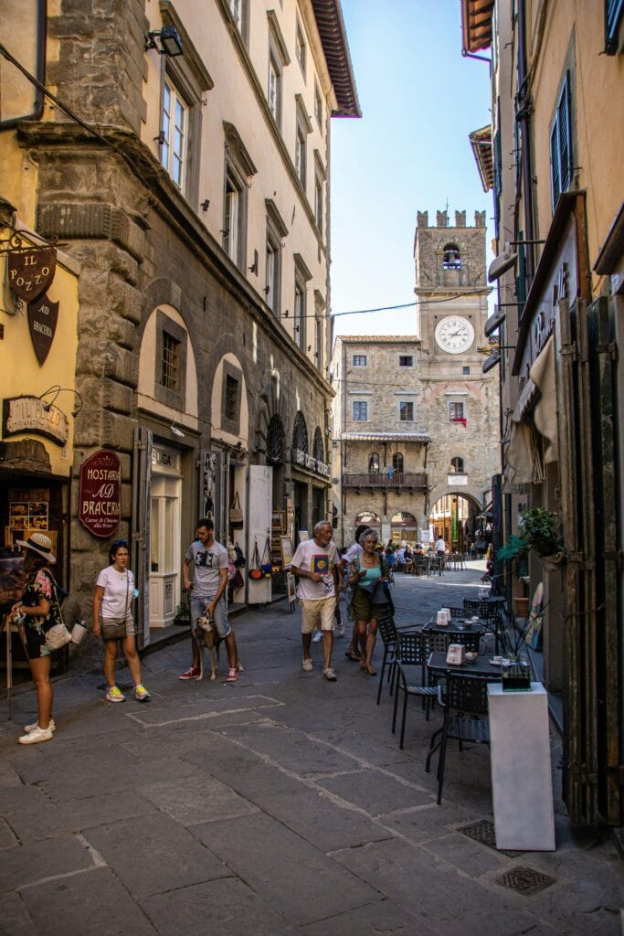 Cortona Free Tour